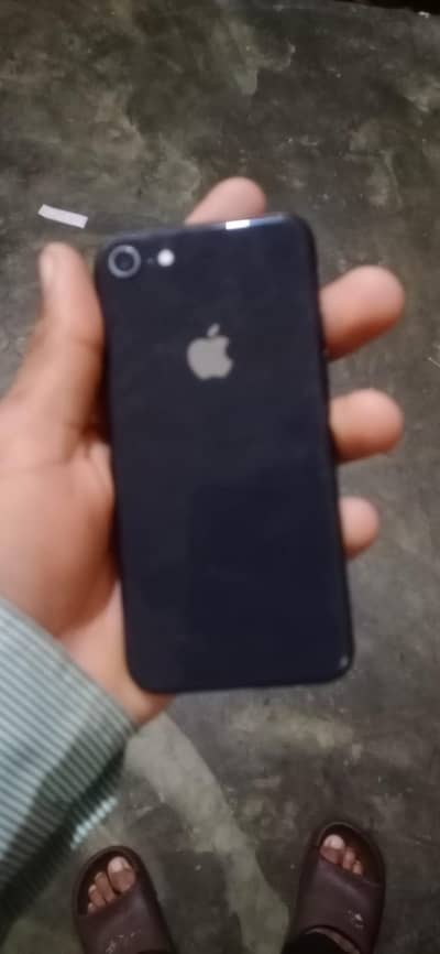 64gb ma ha all OK ha battery health 81 ha 2 sa 2.5 ghanty nikal jati h