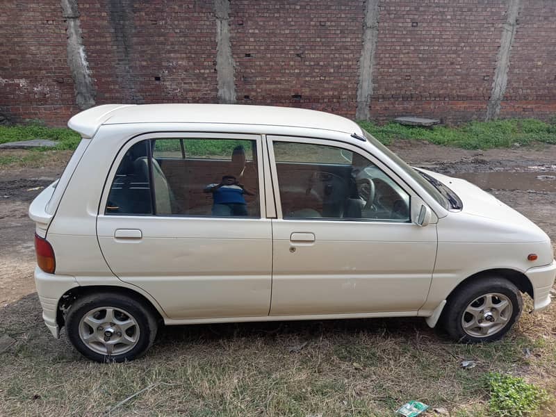 Daihatus Cuore 847cc Engine Automatic 2