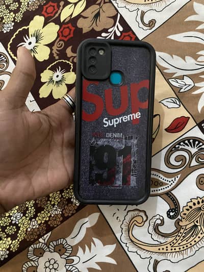 Infinix smart 5 10/8 all okay no issue box and mobile