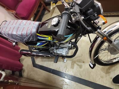 bilkul New Model Hai ,, 28km bs chla