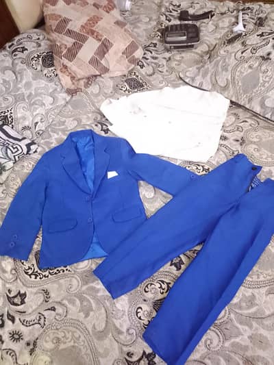 3 to 5 years boy coat 4 piece new condition