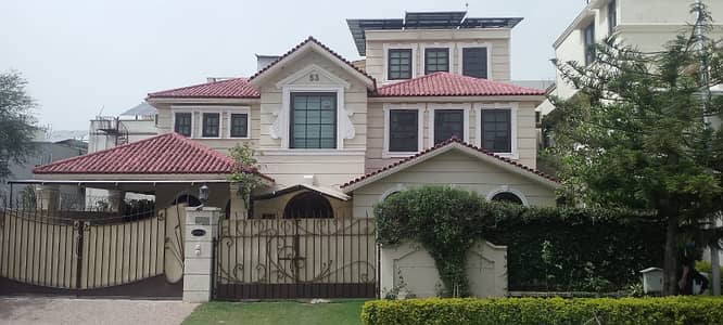 1 Kanal Lower Portion For Rent In E-11/3