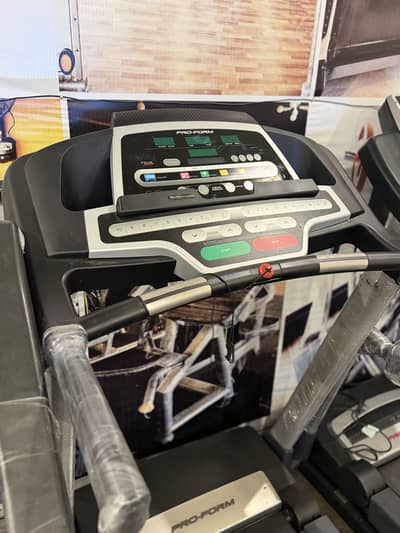 Treadmill / Running machine / Electric treadmill / Jogging machine