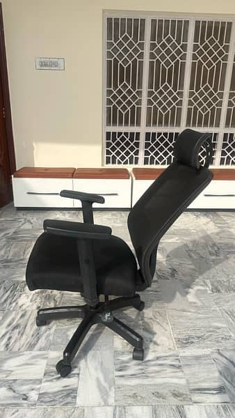 Office chair with height and back support