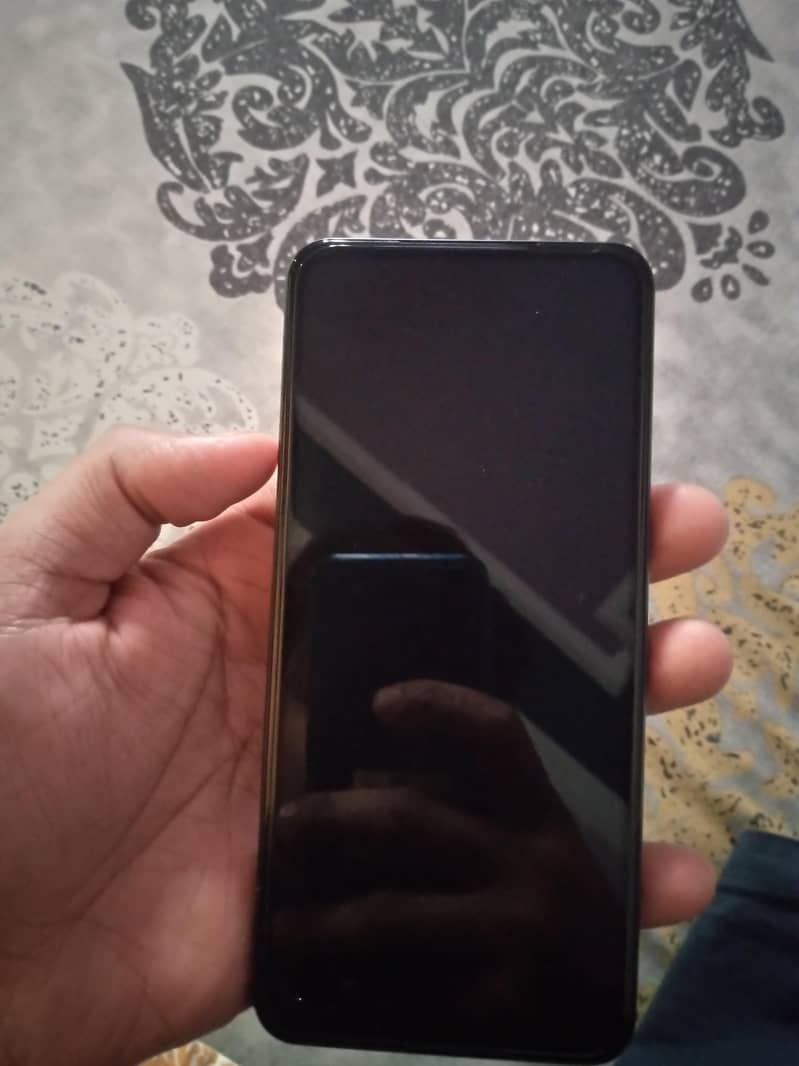 Redmagic 7spro 9/10 condition 1