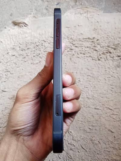 want to sell my iphone 12 pta approve 64 gb lcd change 91 battry healt