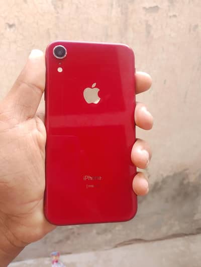 iphone xr 64 gb . exchange possible
