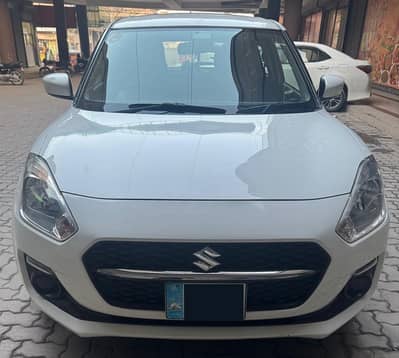 Suzuki Swift GL CVT 2022