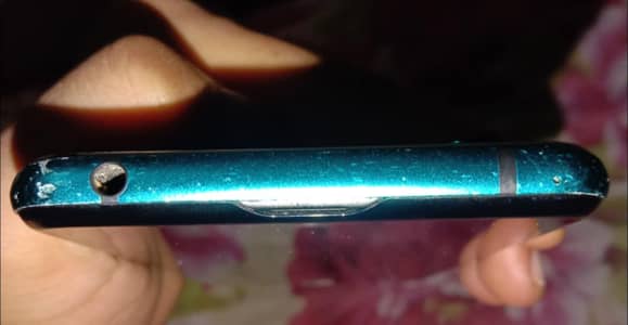 Sharp AQUOS R3 Non-PTA For Sale