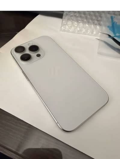 Iphone 15 pro 512GB white titanium