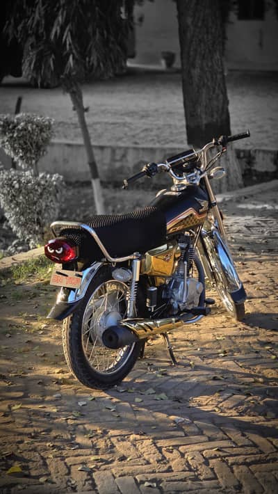 Honda CG125 Gold Eddition