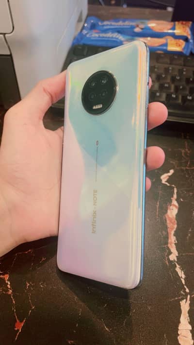 infinixe note 7  single sim with box and charger