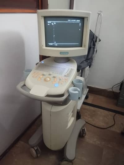 Sonoline G20 Ultrasound machine good working  &Chison Eco1 Not working