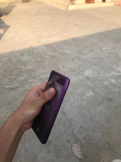 10/10 with box and all accessories infinx hot 9 play 4/64