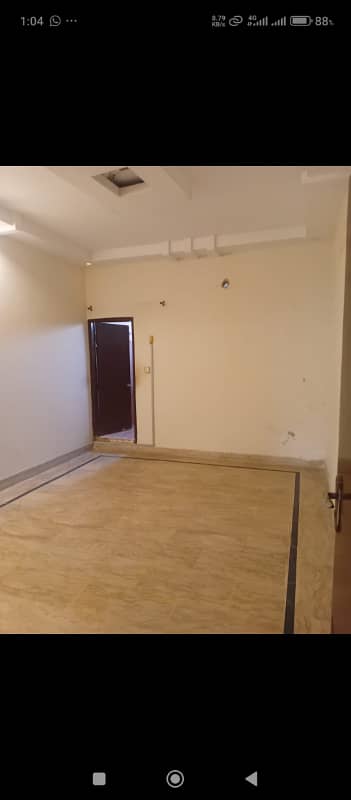 BLOCK- I. BEAUTIFUL FIRST FLOOR NORTH NAZIMABAD