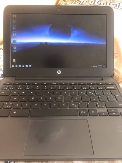 HP chrome book laptop smart and light weight easy to carry