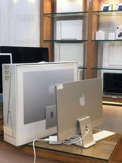 Apple imac 2020 M1 chip