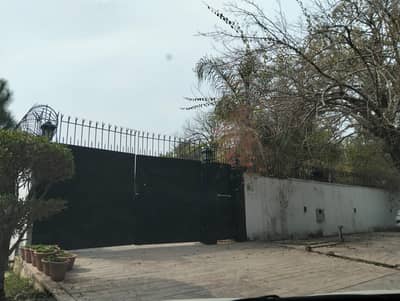 Investor Alert F7 Margalla Face 622 Sqyd Elite address House Corner Margalla Facing Front Specious Street Peace Full Location CDA Transfer