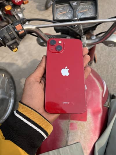 iPhone 13 Factory Unlock BH 87 Water pack