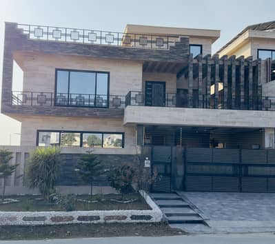 Beautiful 1 Kanal Double Storey House For Sale In C Block, B17 Islamabad
