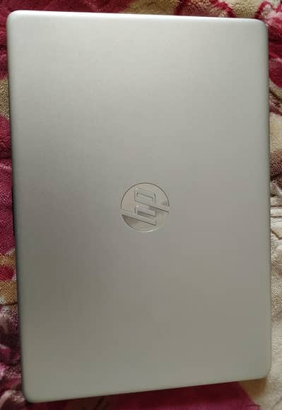 HP 10th generation,core i3,8gb,256gb Nvme ssd