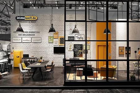 [Original Hall Pics] Ultra Luxurious 1.5 Kanal Hall in Top Notch Location with Amazing Night View