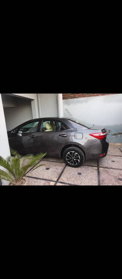 TOYOTA Corolla GLi 17 model