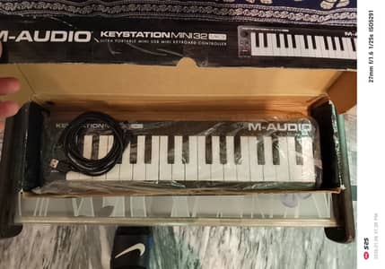 M-Audio Keystation Mini 32 MK3 MIDI Keyboard Controller