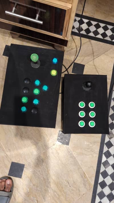 Arcade Stick – Excellent Condition – Plug & Play 