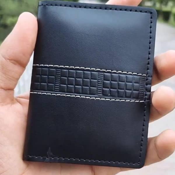 Card Holder in High-Quality Cow Leather – Durable, Practical Design for Men