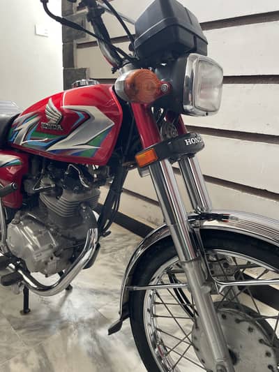 Honda CG 125 2023