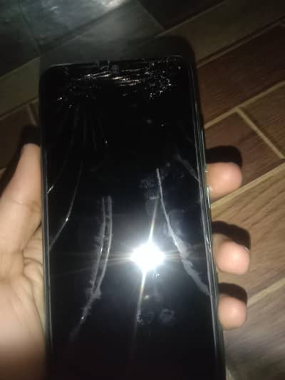 8+256 memory vivo y 17 baki all ok hai set screen me line price fix ha