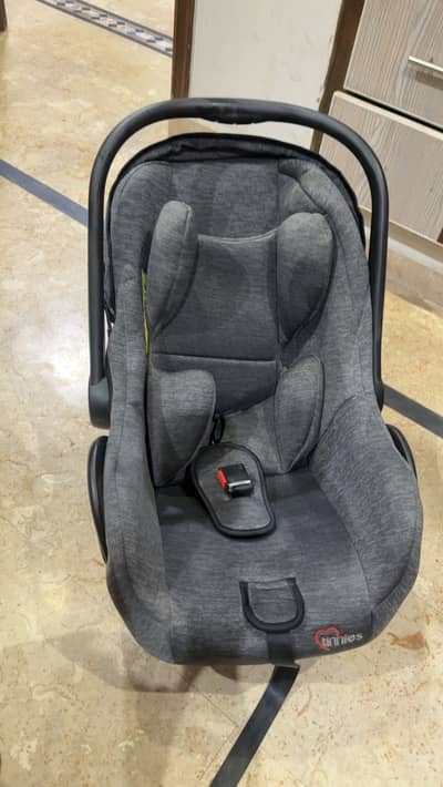 Baby car seat
