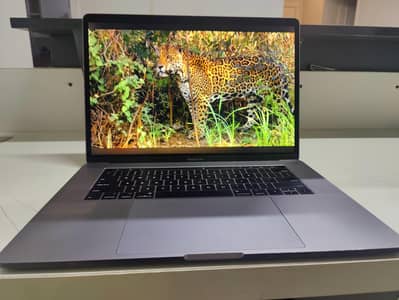 MacBook pro 2017 15"