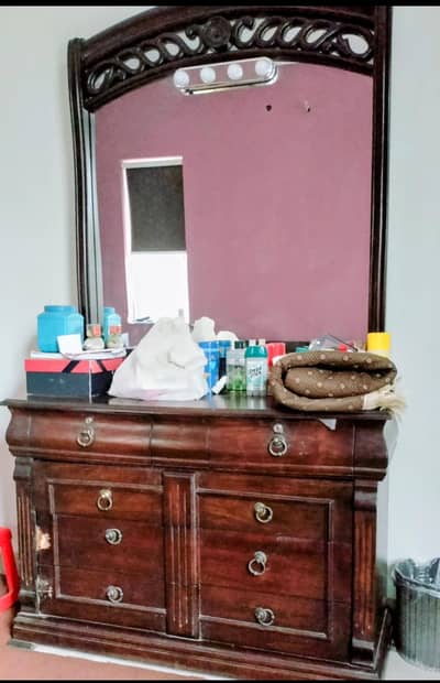 wooden frame dressing table