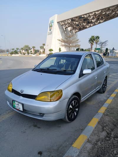 TToyota platz 2002/2006