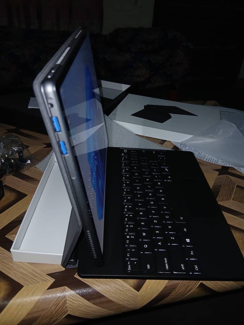 intel dree Surface Book Pro 2