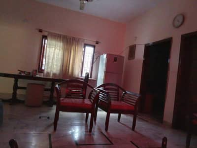 5 Seater Solid Wooden Sofa Set – Excellent Condition – 25,000 PKR