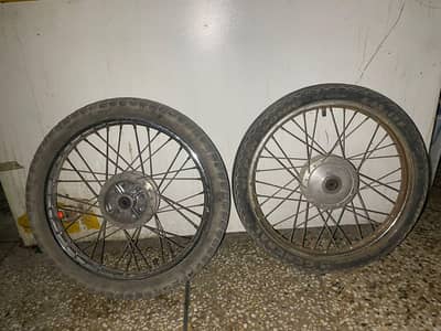 Honda 70 front & back wheel complete set