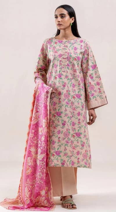 Women Unstitched Printed Lawn Suit