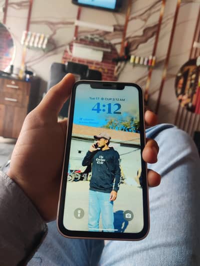 I phone xr all ok 128 gb factory unlock