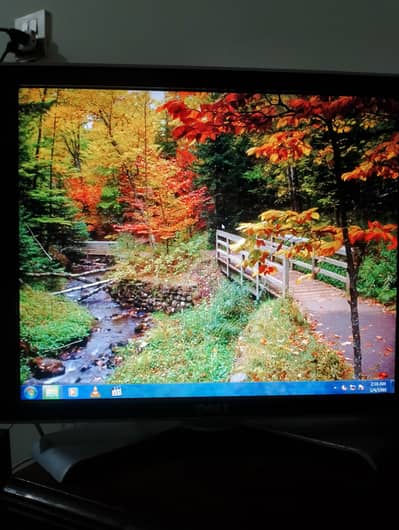 Full HP PC setup  With LCD