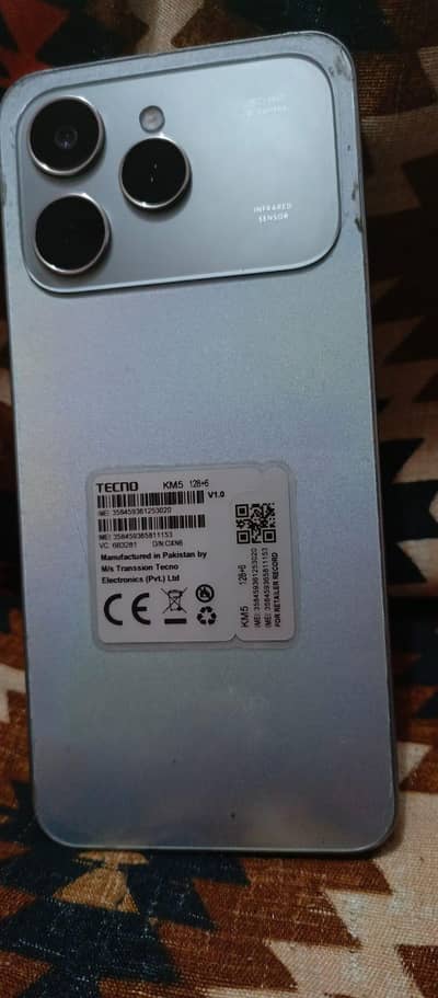 techno spark 40 10/10 condition 100 battery health used 6+6ram 128b