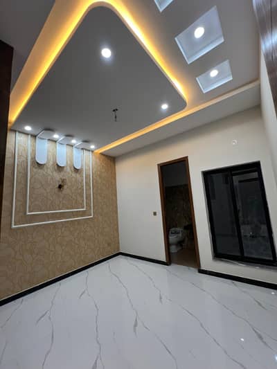 8 MARLA LOWER PORTION AVAILABLE FOR RENT