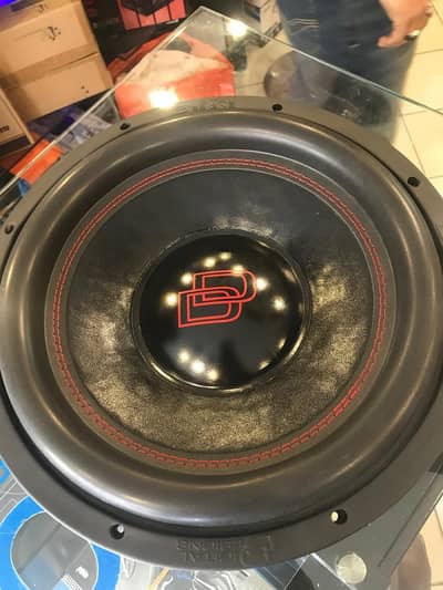 DD712 Woofers and Pioneer 8650bt for sell