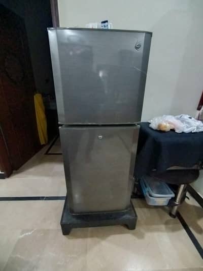 Pel 8 cf refrigerator excellent condition