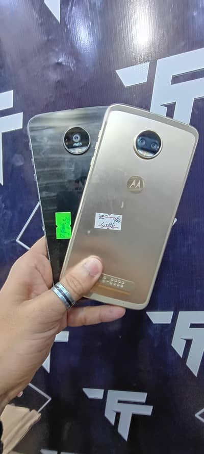 Motorola z2