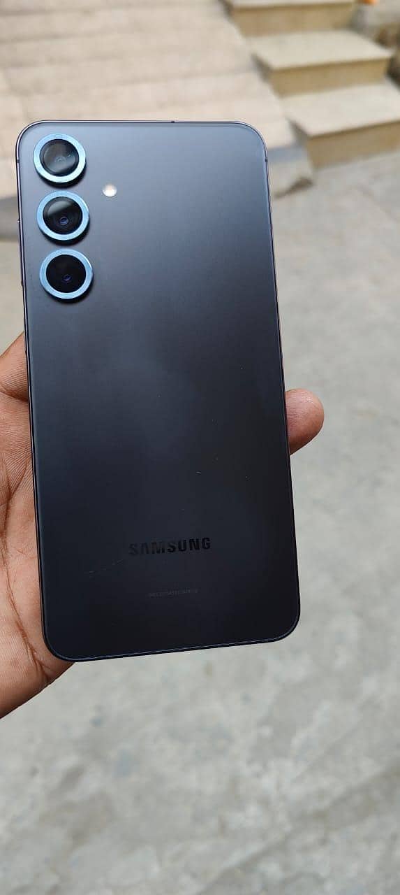 Samsung s24plus 3