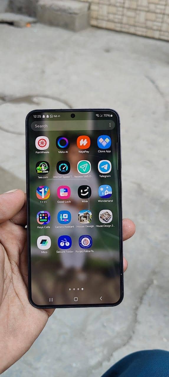 Samsung s24plus 8