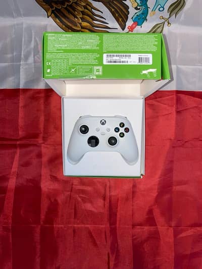 Xbox one X 500 GB with New Controller